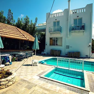 Julia Apartment Rethymno